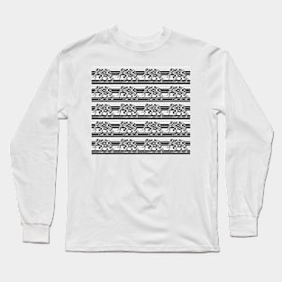 elephant on stripe , black and white Long Sleeve T-Shirt